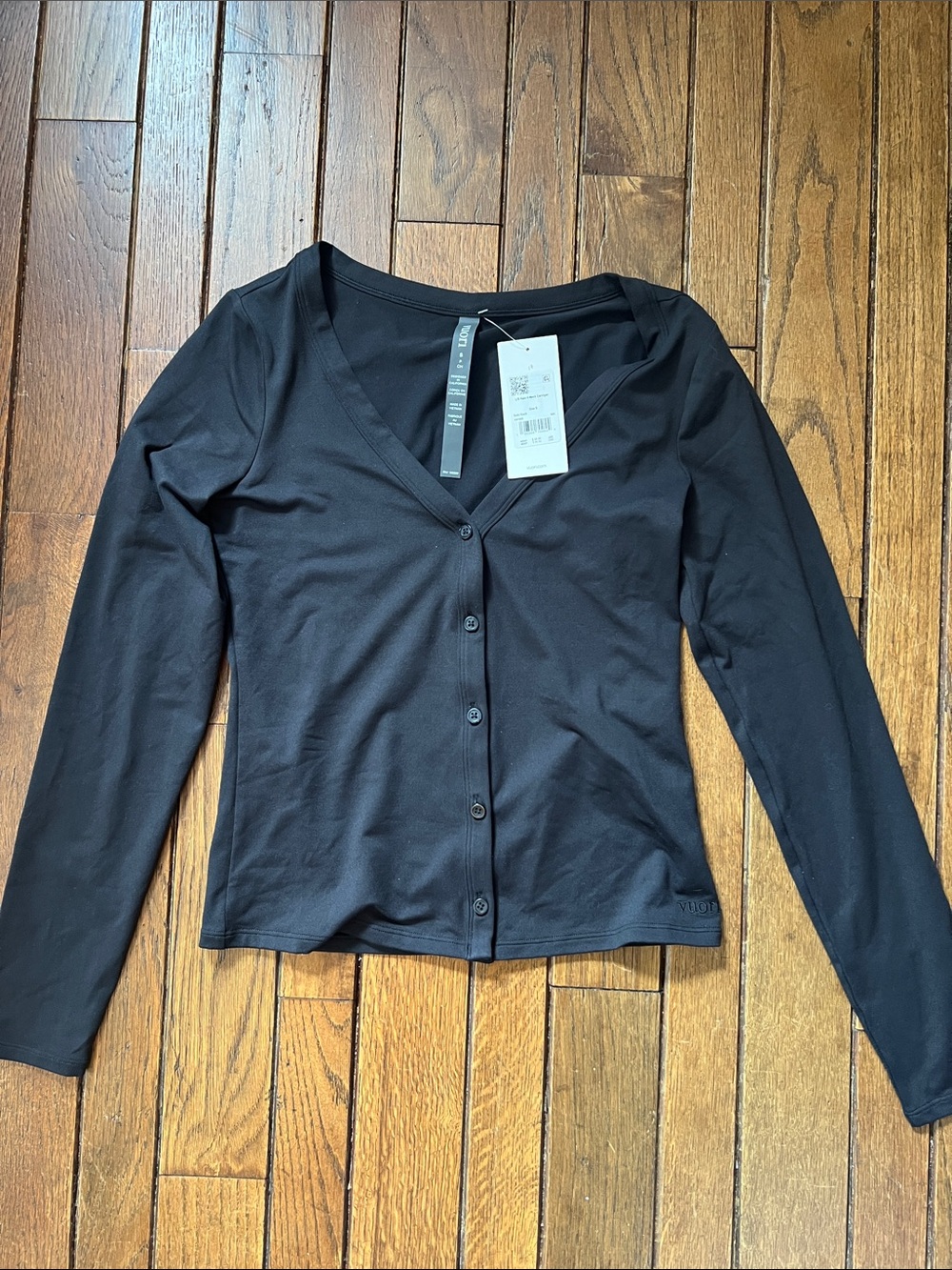 Vuori Black Halo V-neck Cardigan Size Small NWT